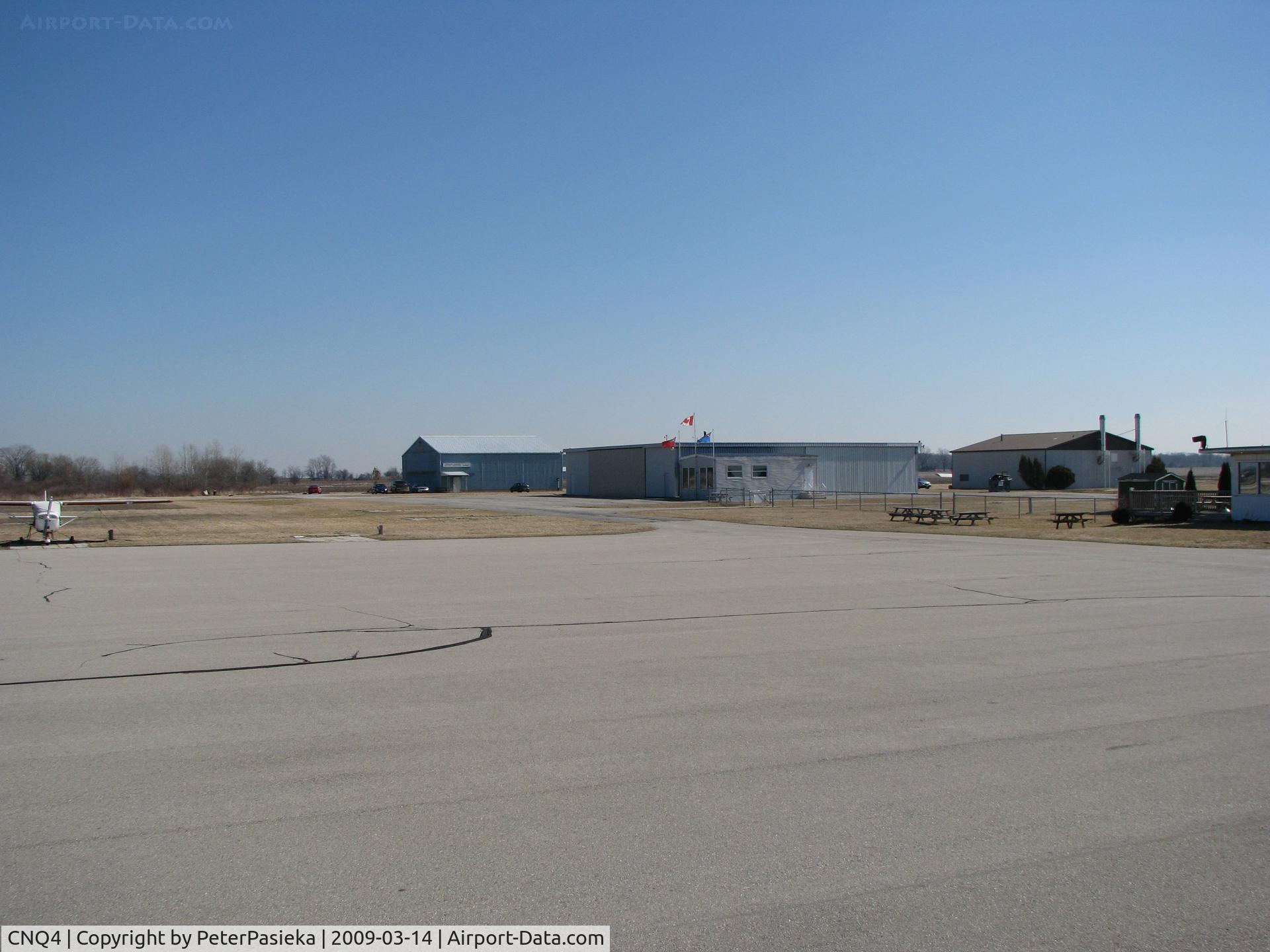 CNQ4 Airport - Tillsonburg, Ontario Canada