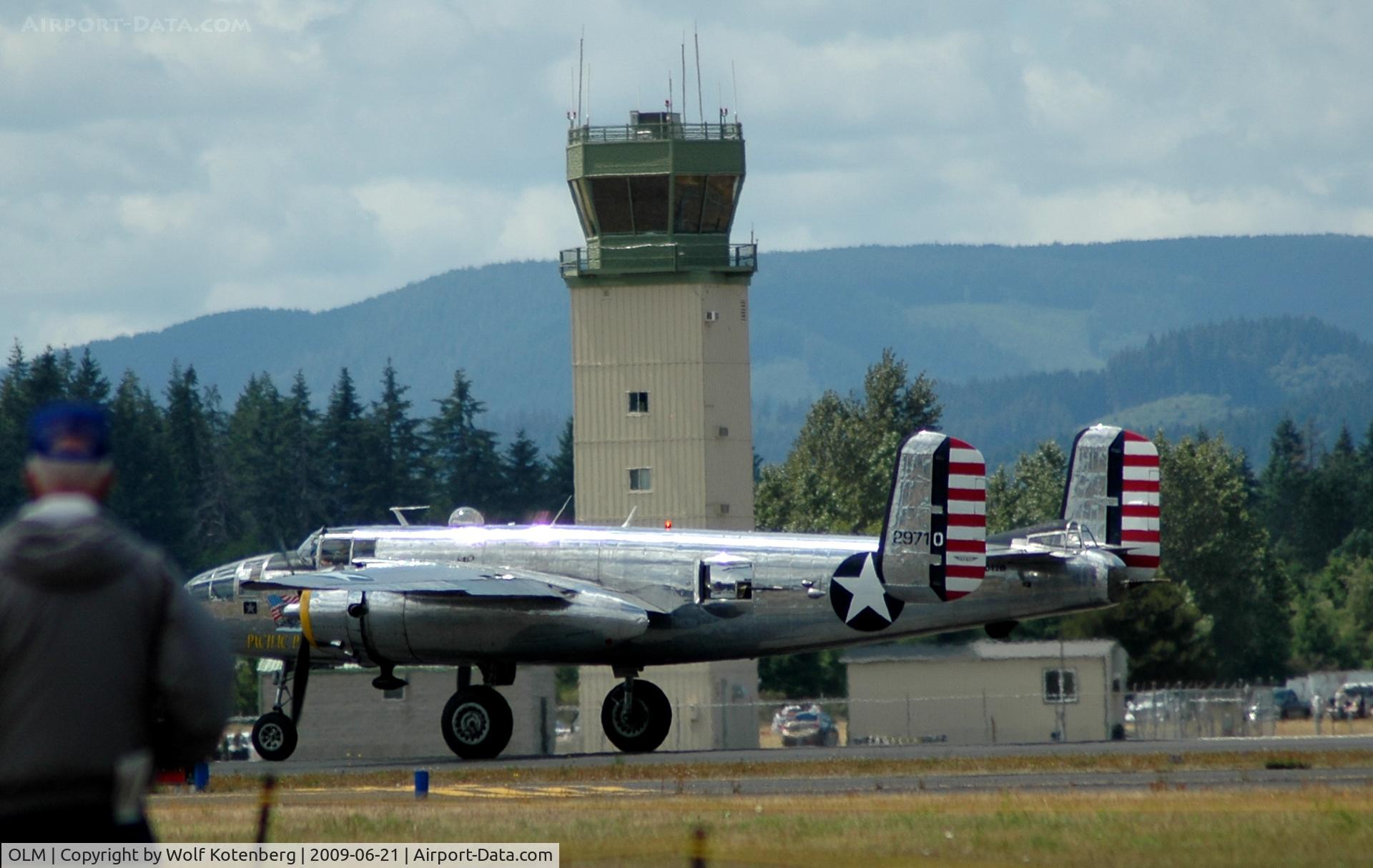 Olympia Regional Airport (OLM) - Olympia Airport father's day Airshow 2009