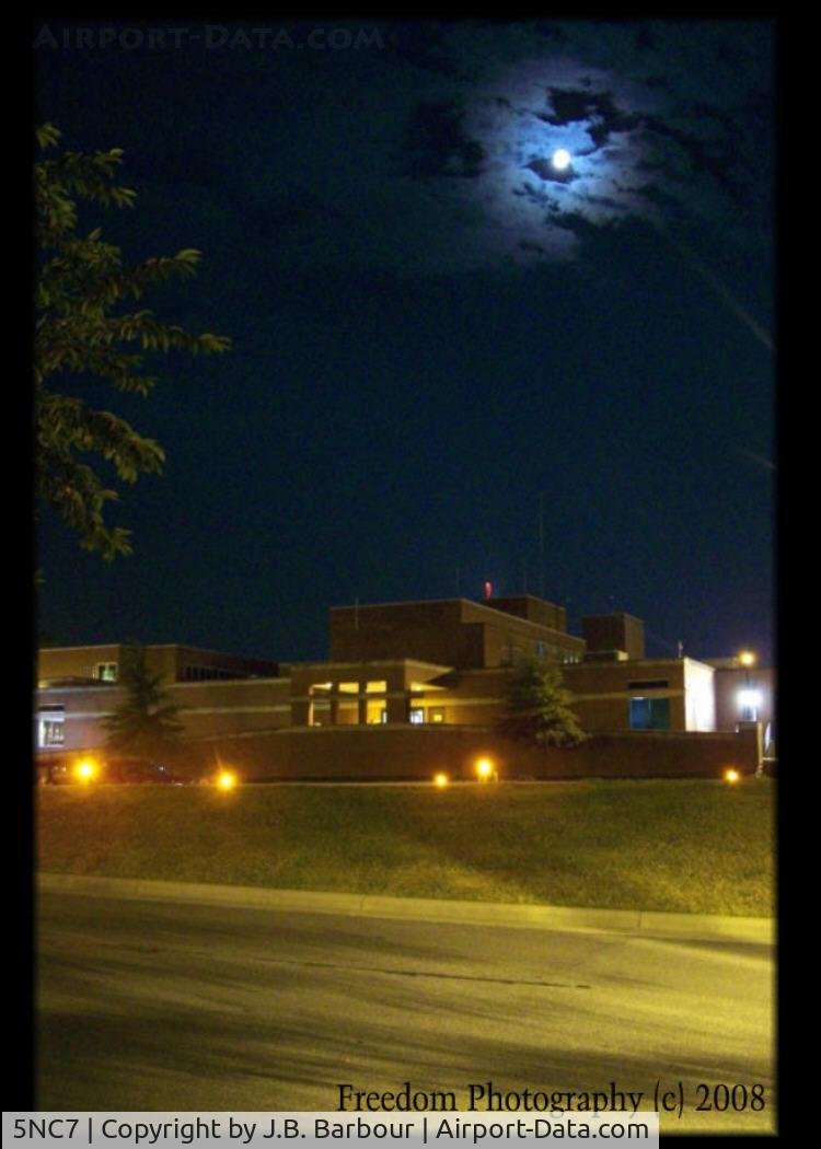 Nc Baptist Hospital Heliport (5NC7) - N/A