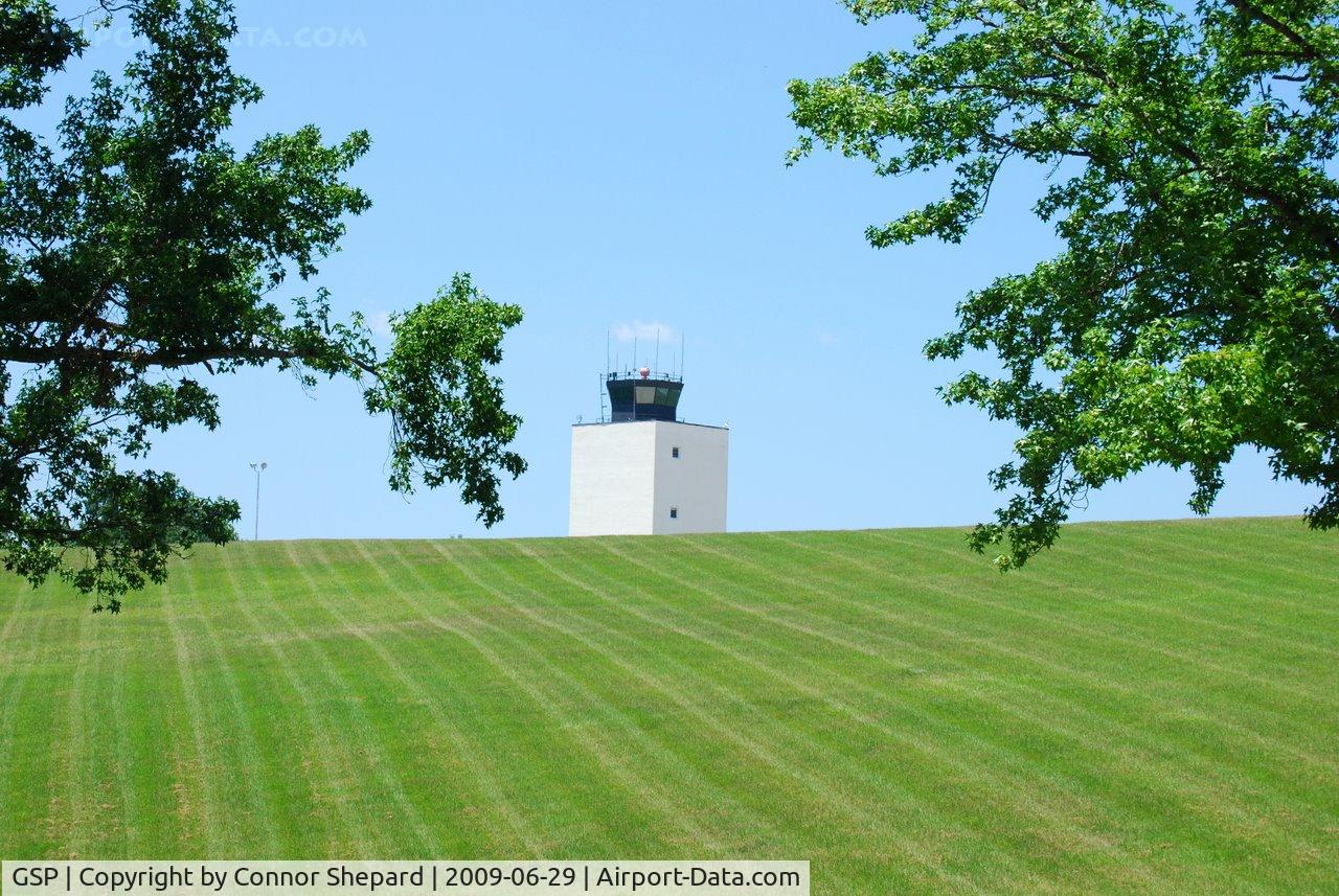 Greenville Spartanburg International Airport (GSP) - Control tower from a distance