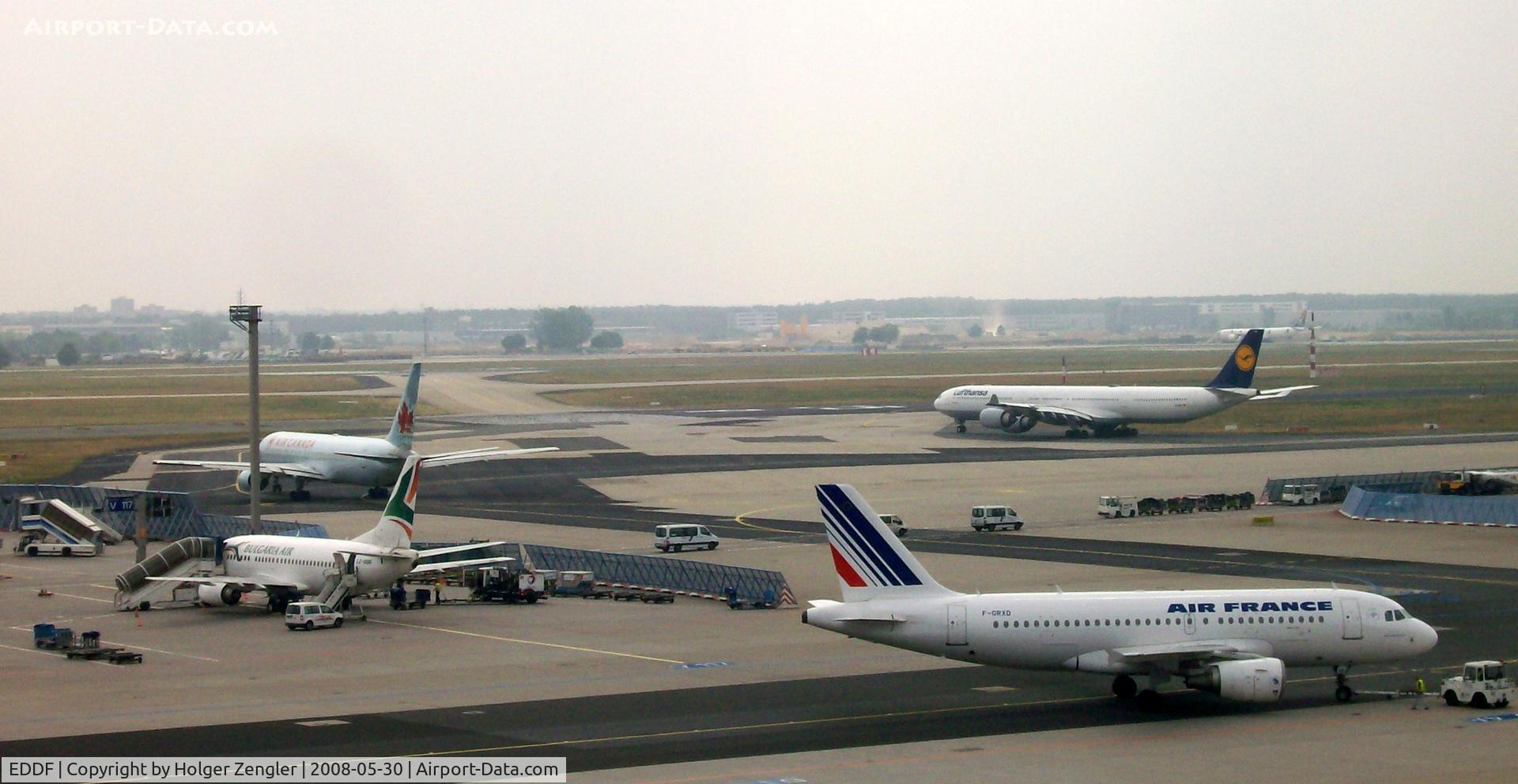 Frankfurt International Airport, Frankfurt am Main Germany (EDDF) - A bunch of NATO member states airlines, isn´t it? (What else shall I write?)