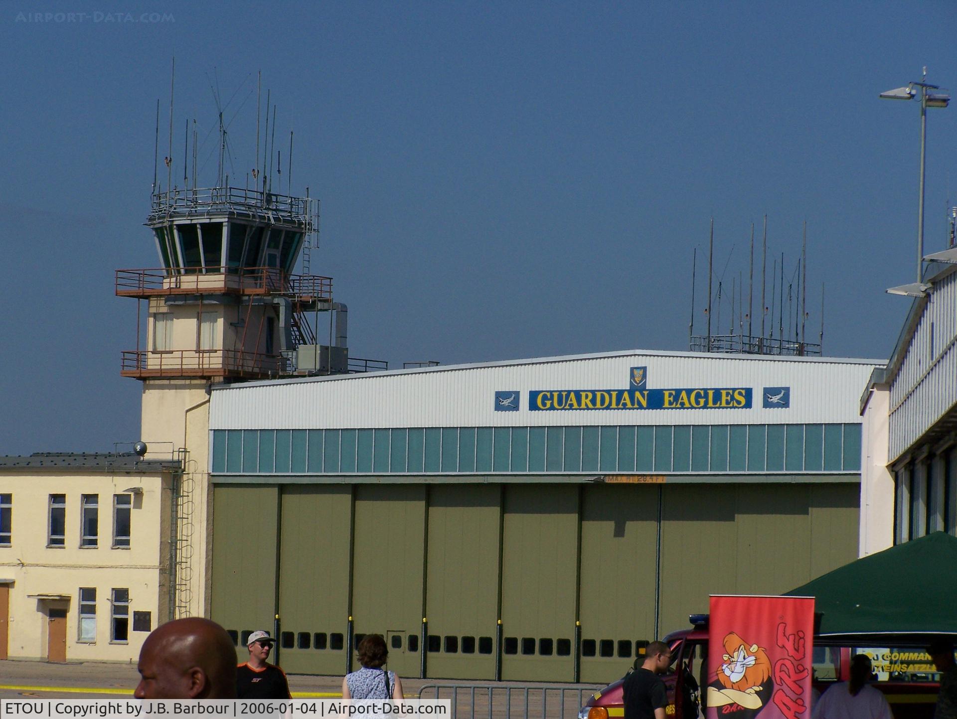 Wiesbaden Army Airfield Airport, Wiesbaden Germany (ETOU) - N/A