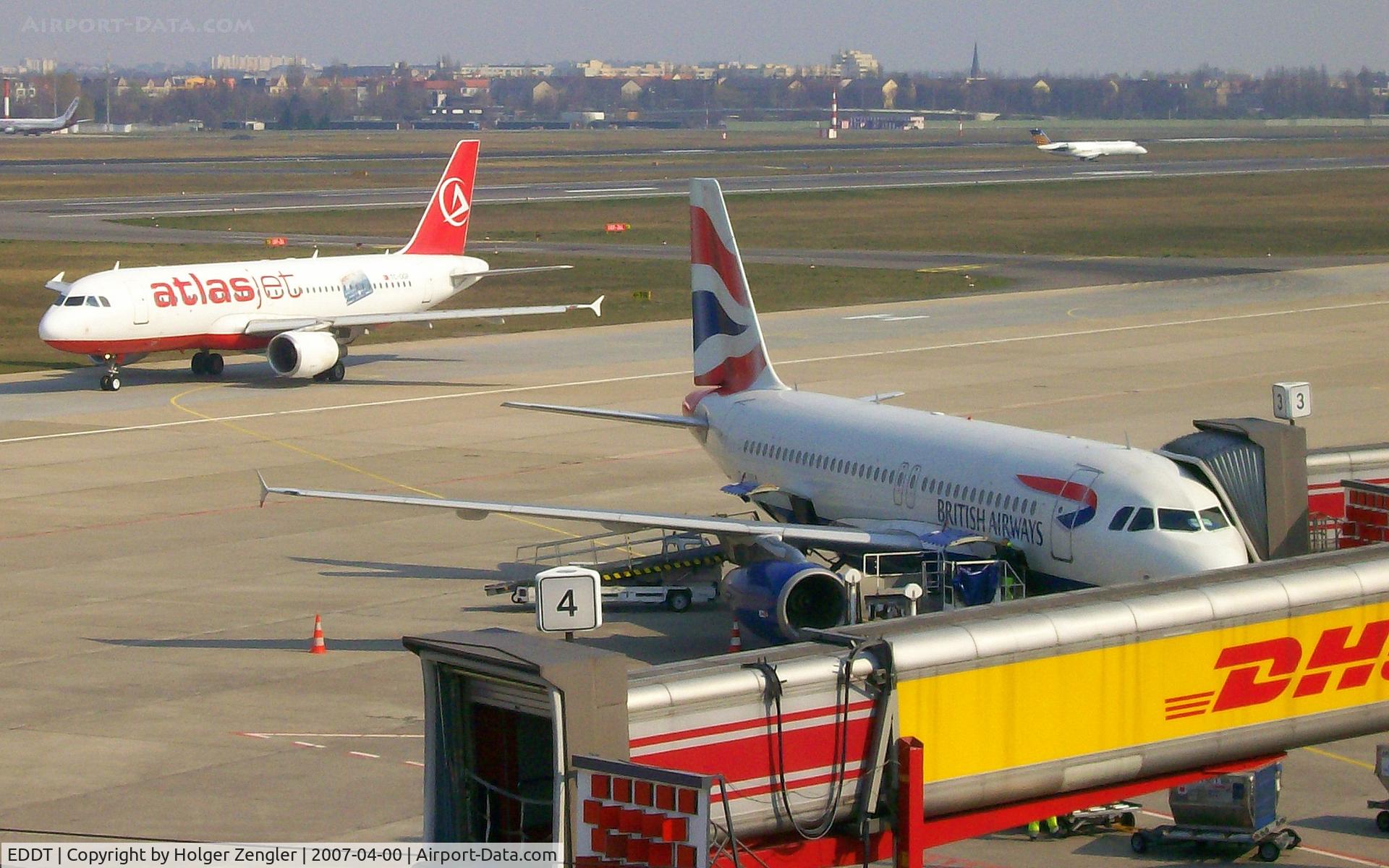 Tegel International Airport (closing in 2011), Berlin Germany (EDDT) - Traffic at gate 3