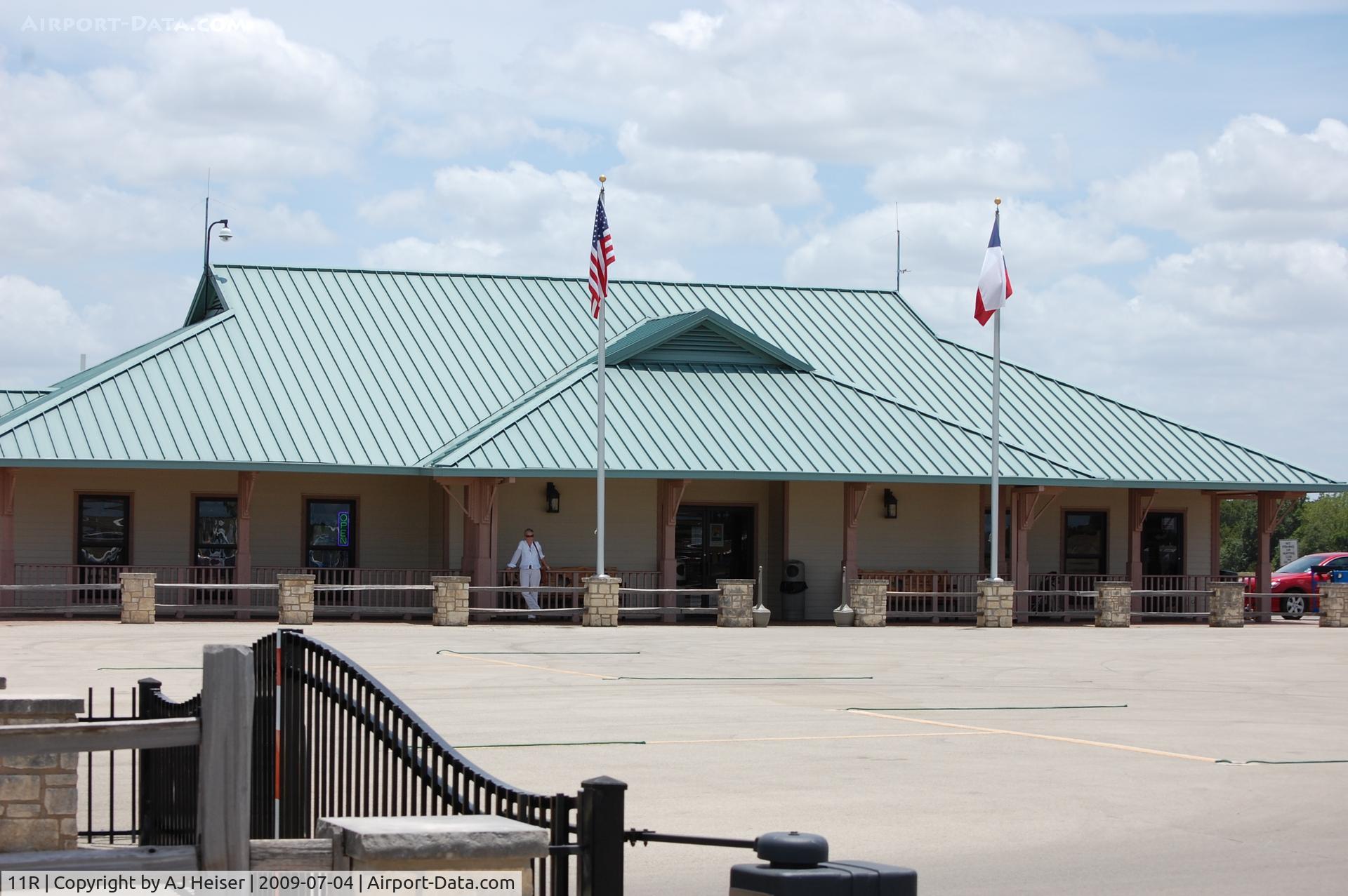 Brenham Municipal Airport (11R) - The Southern Flyer Restaurant at 11R