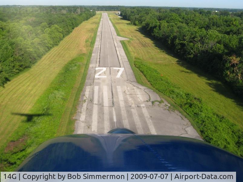 Fremont Airport (14G) - Short Final 27.
