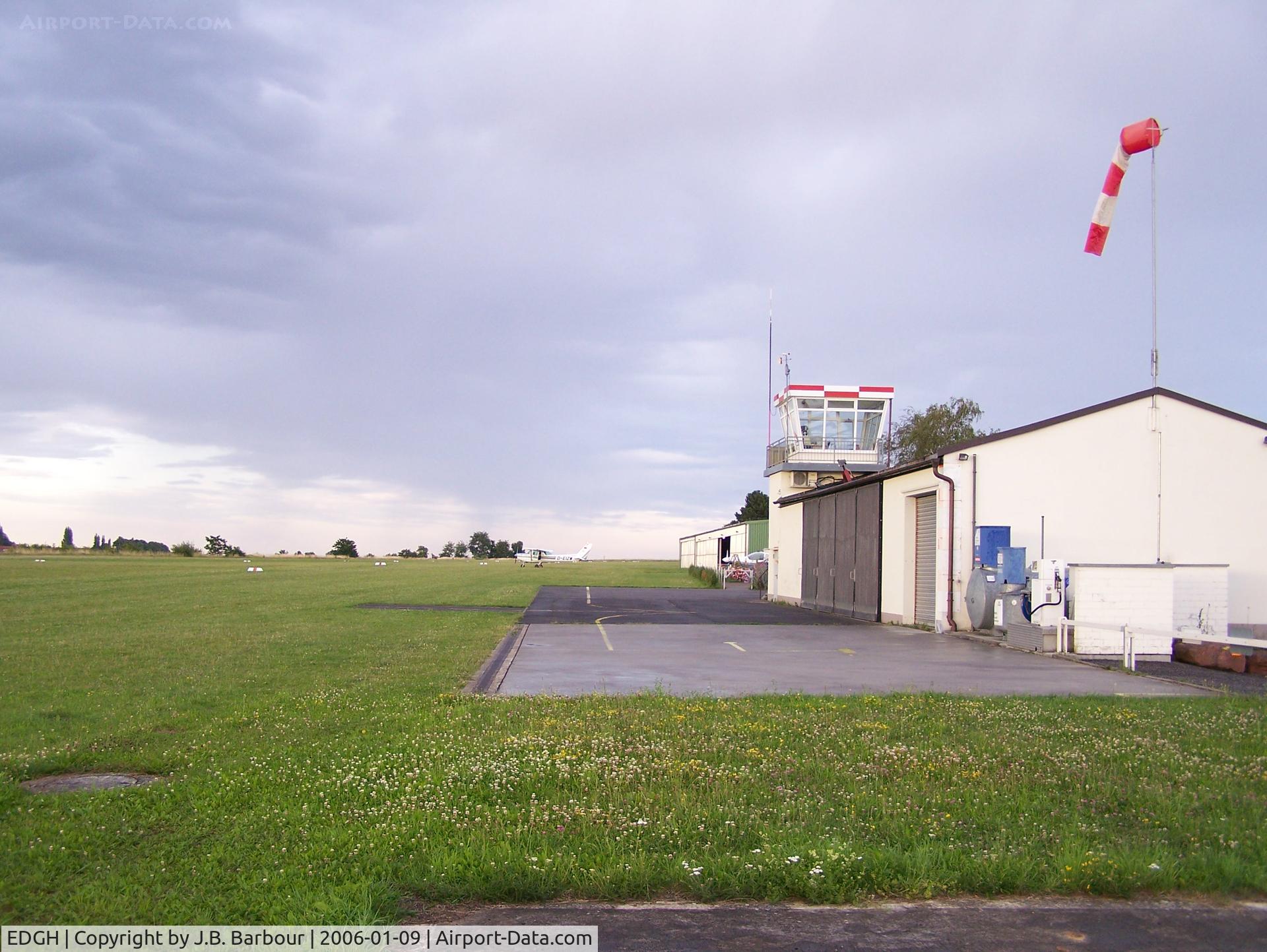 EDGH Airport - Hettstadt, Germany