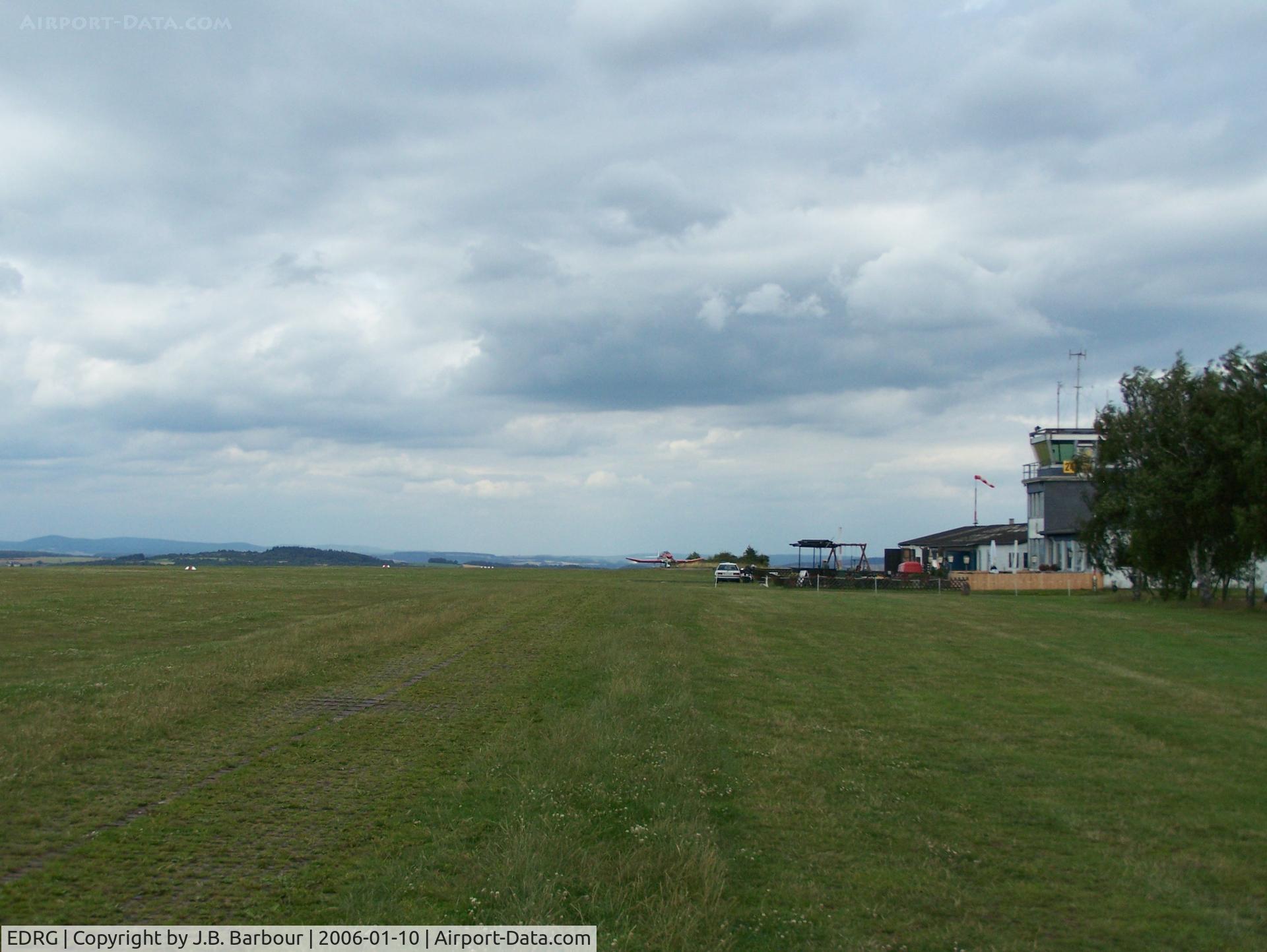 EDRG Airport - Göttschied AP, Germany