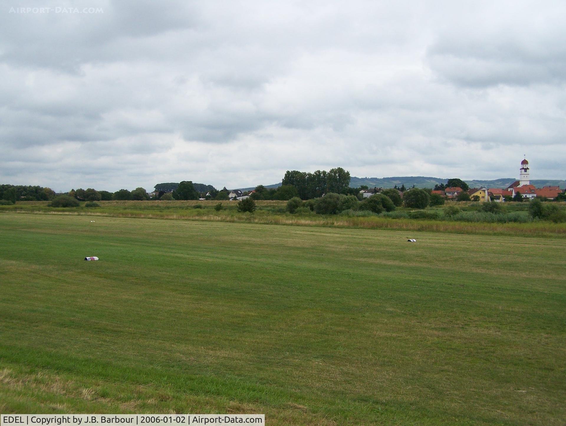 EDEL Airport - Langen Lonsheim AP