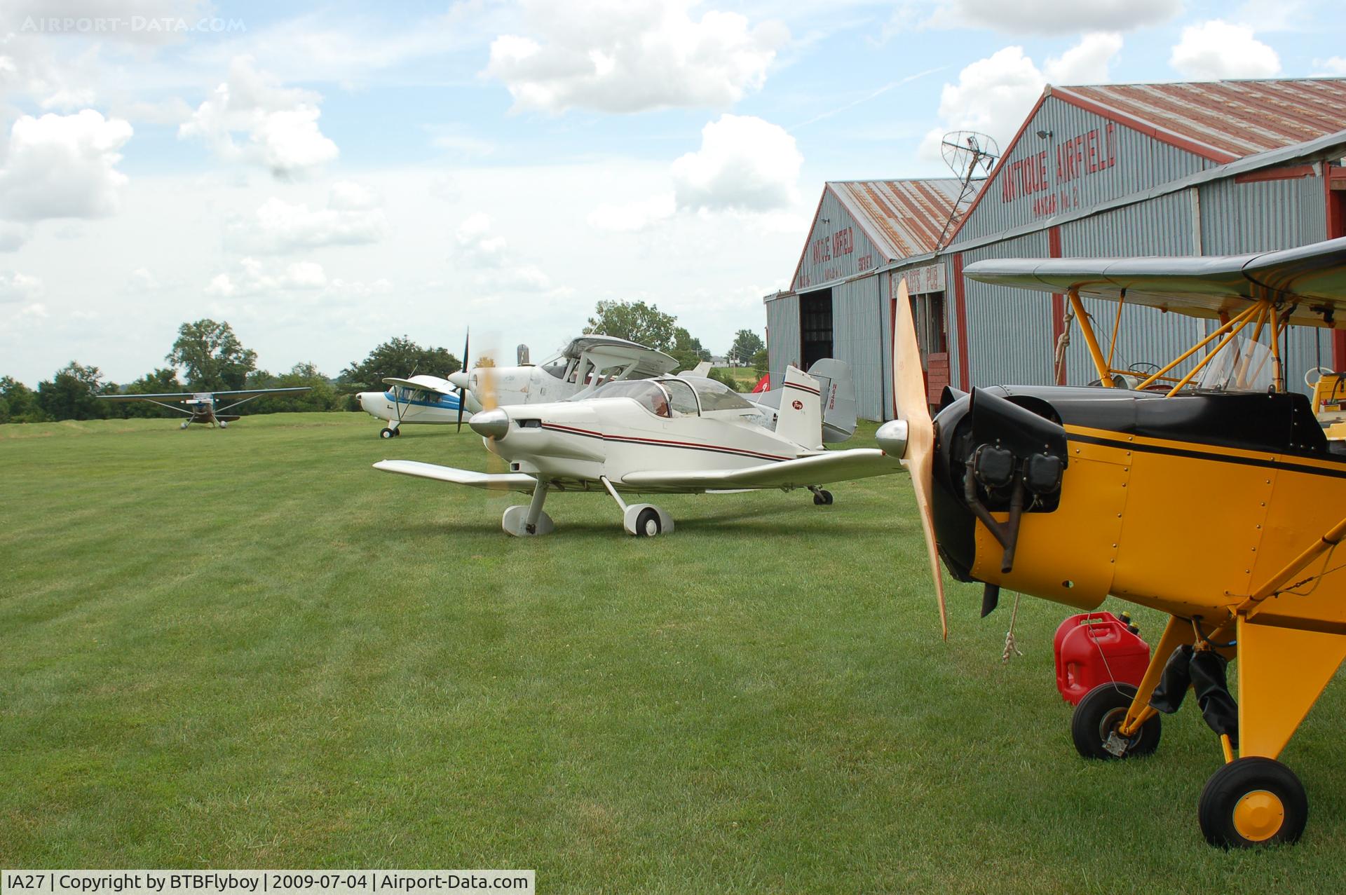 Antique Airfield Airport (IA27) - Taken during the 3rd Annual Antique Homebulit Fly-in July 4th, 2009