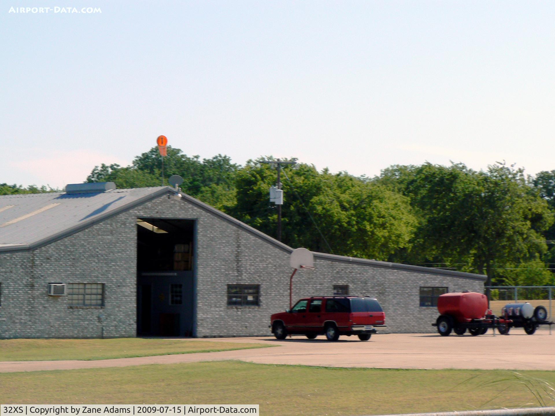 Cedar Circle Heliport (32XS) - Cedar Circle Heliport
