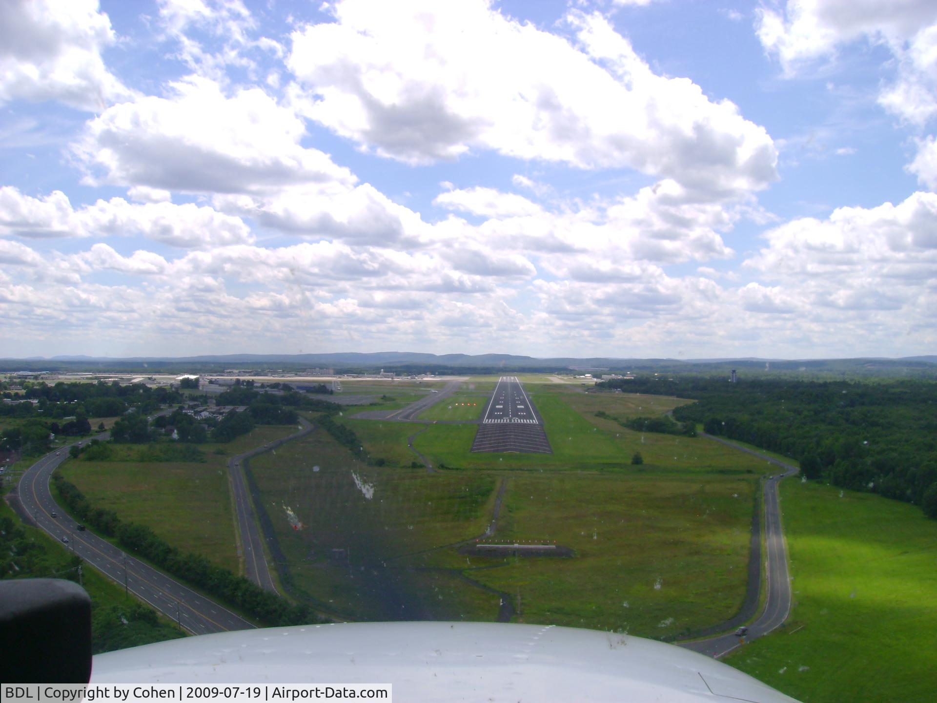Bradley International Airport (BDL) - On short final runway 24 at Bradley Airport