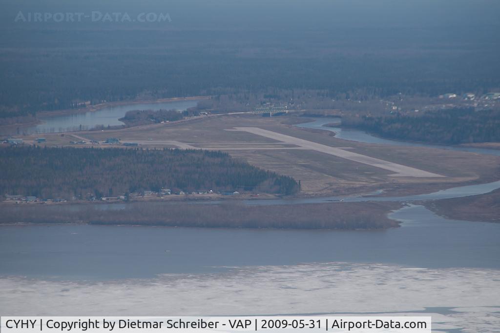Hay River Airport, Hay River, Northwest Territories Canada (CYHY) - Approaching Hay River