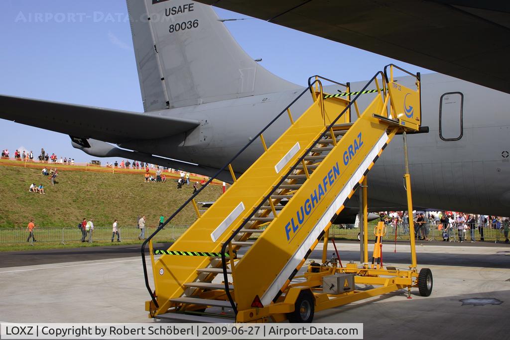 LOXZ Airport - Airpower 09