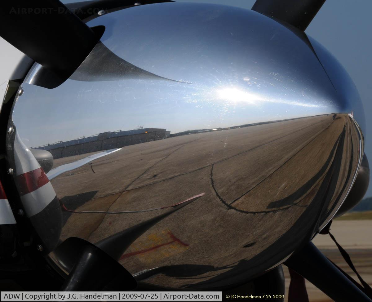 Joint Base Andrews Airport (ADW) - NAF Washington hangars