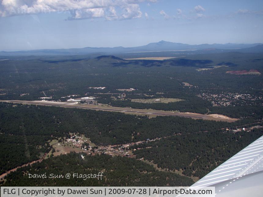 Flagstaff Pulliam Airport (FLG) - overview
