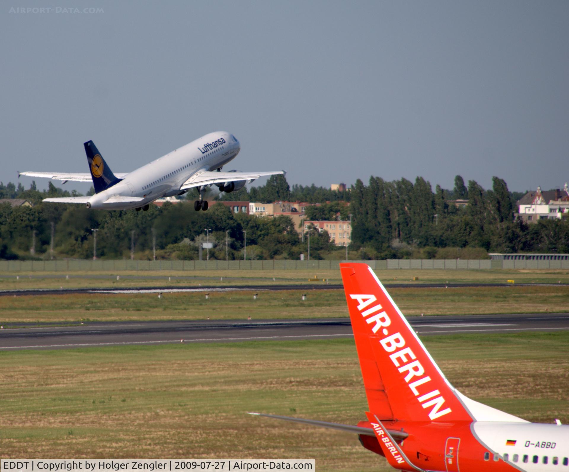 Tegel International Airport (closing in 2011), Berlin Germany (EDDT) - Colourful view on traffic at TXL