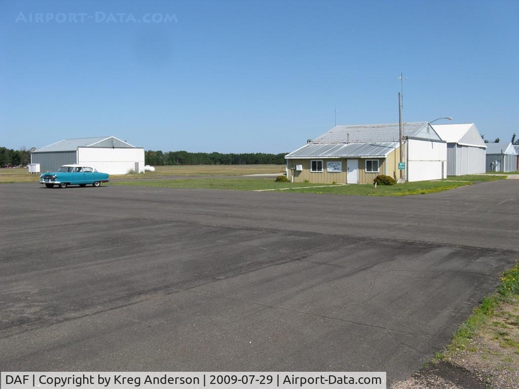Necedah Airport (DAF) - A small, quaint, nice little airport here in Necedah, WI. Looks like a nice rest stop.