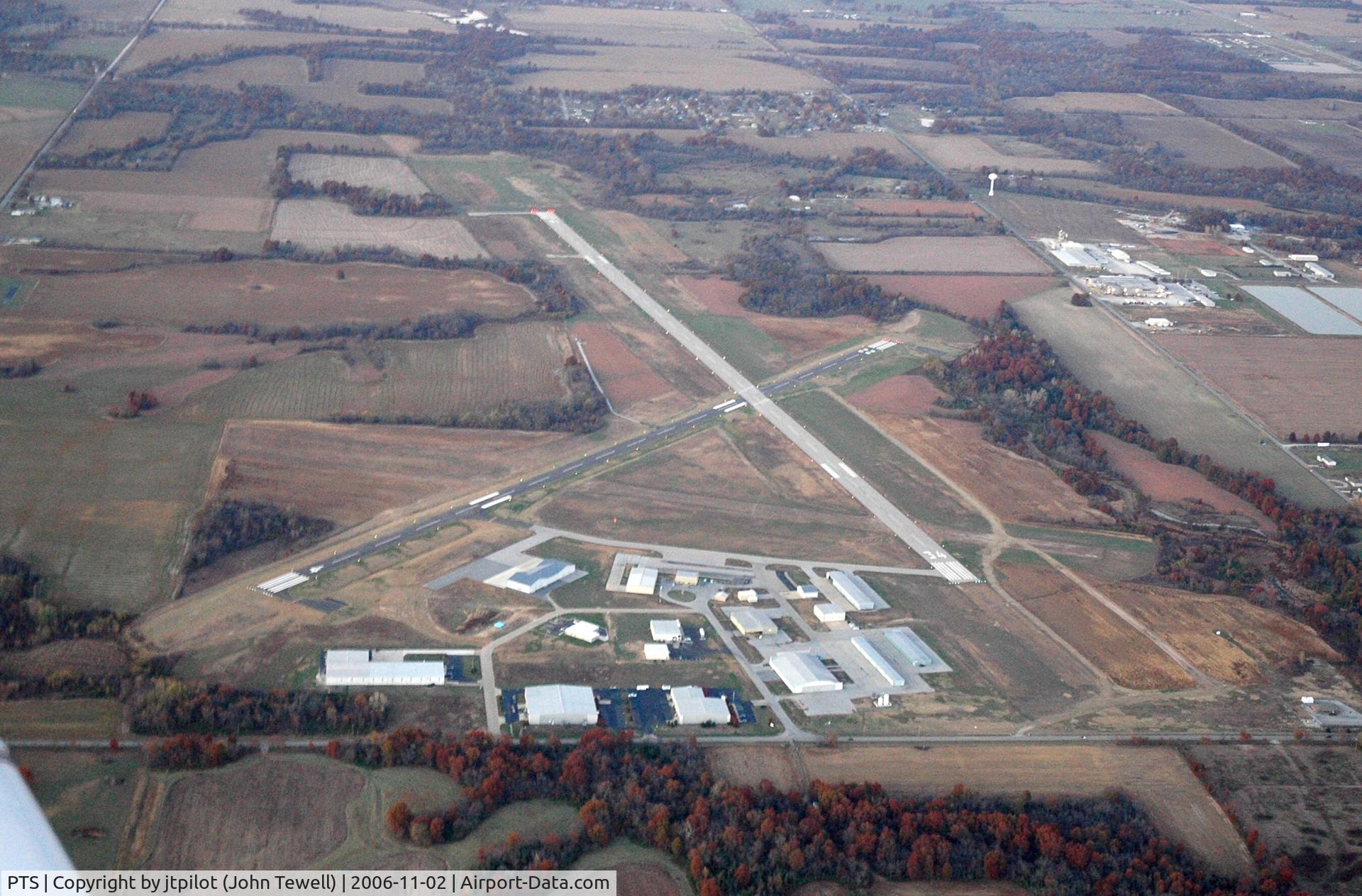Atkinson Municipal Airport (PTS) - Pittsburg, Kansas