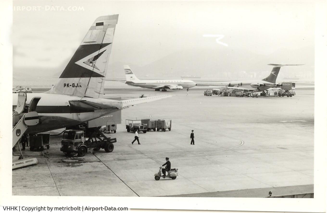 VHHK Airport - HKG Kai Tak 1965