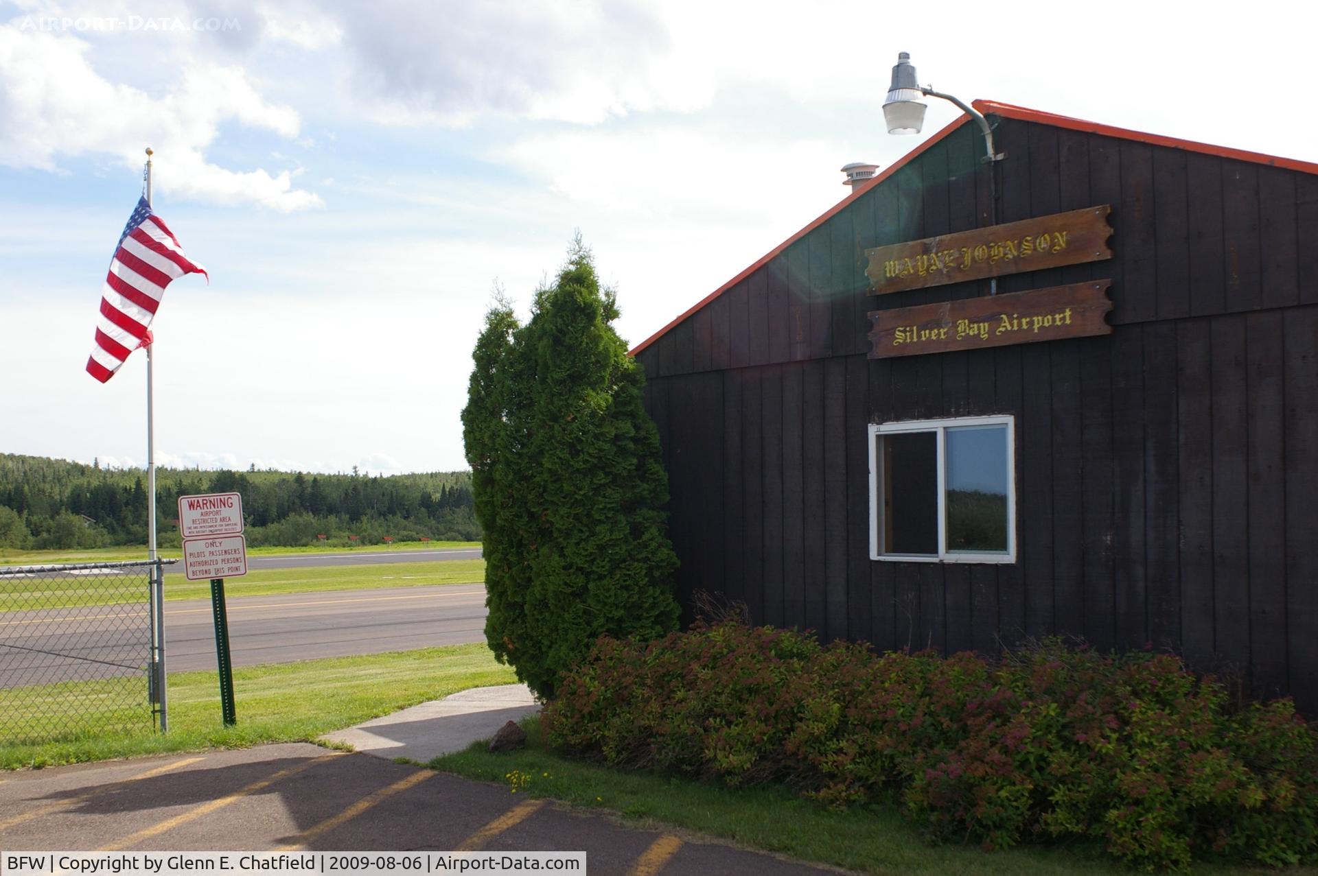 Silver Bay Municipal Airport (BFW) - Terminal