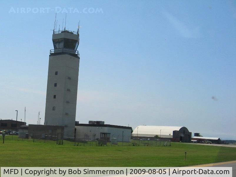Mansfield Lahm Regional Airport (MFD) - Control Tower