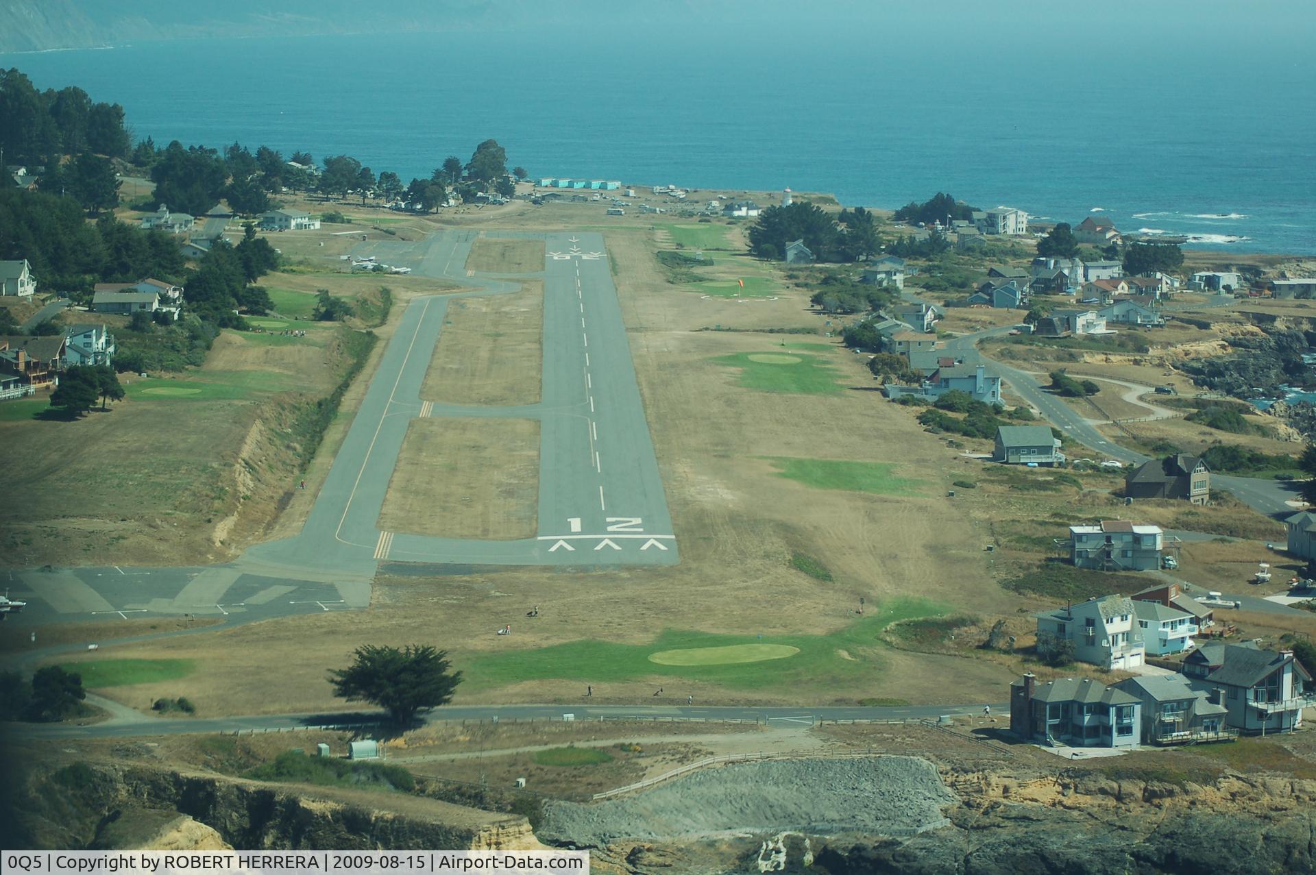 Shelter Cove Airport (0Q5) - Nice landing N1102V