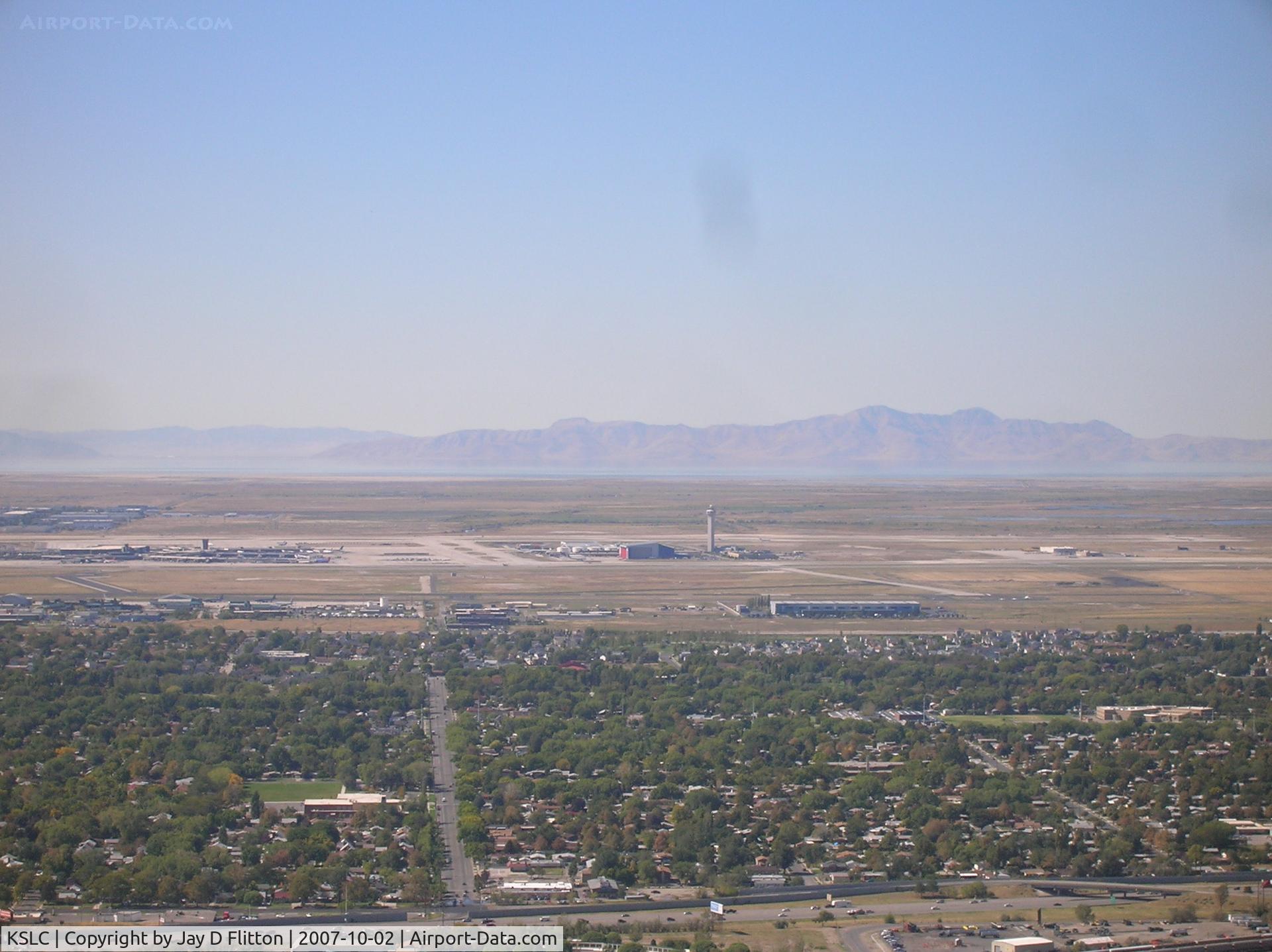 Salt Lake City International Airport (SLC) - Salt Lake Airport from the East at low altitude.