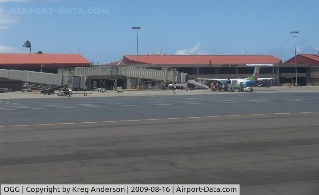 Kahului Airport (OGG) - The interisland terminal at OGG