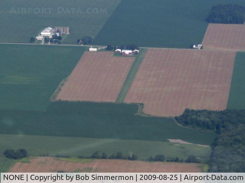 NONE Airport - Uncharted E-W farm strip on Boyer Rd south of W. St. Joe Highway - Hoytville, Michigan