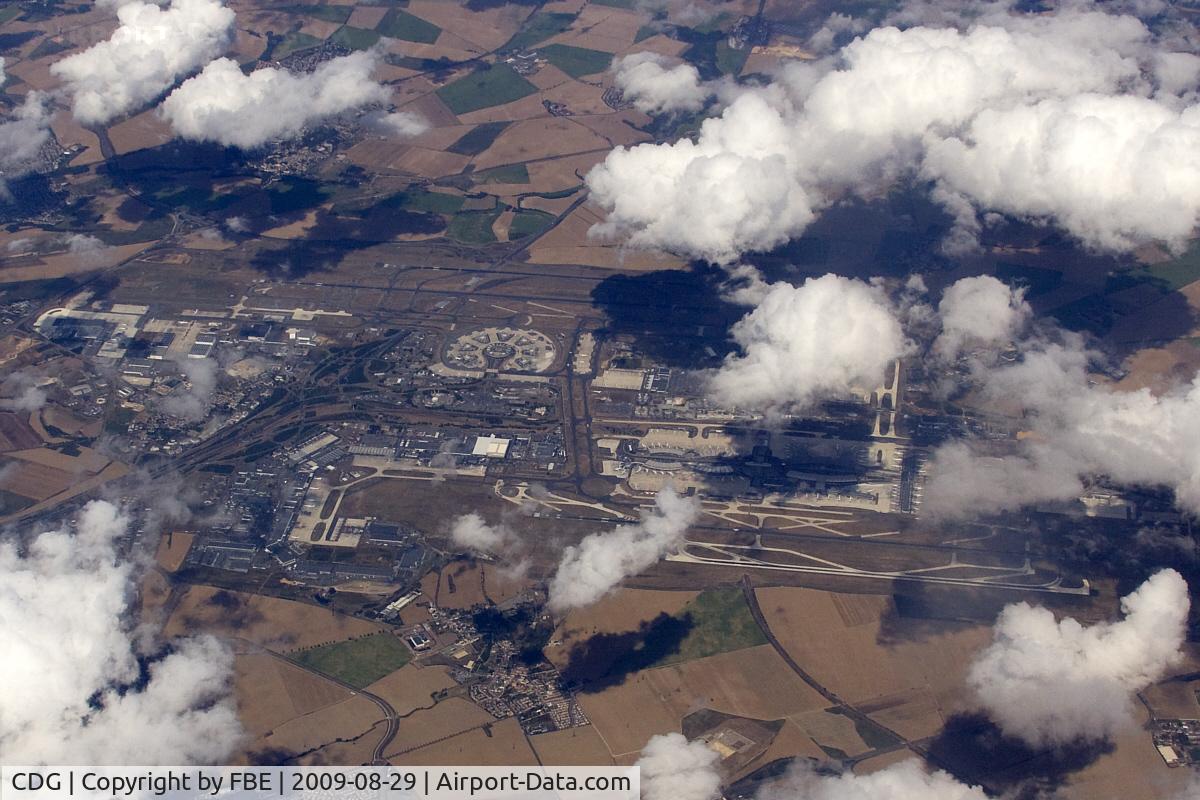 Paris Charles de Gaulle Airport (Roissy Airport), Paris France (CDG) - flying over Paris CDG at 29000 ft.