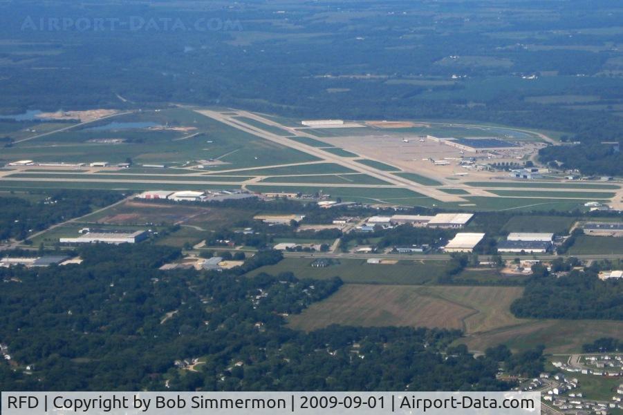 Chicago/rockford International Airport (RFD) - Looking west