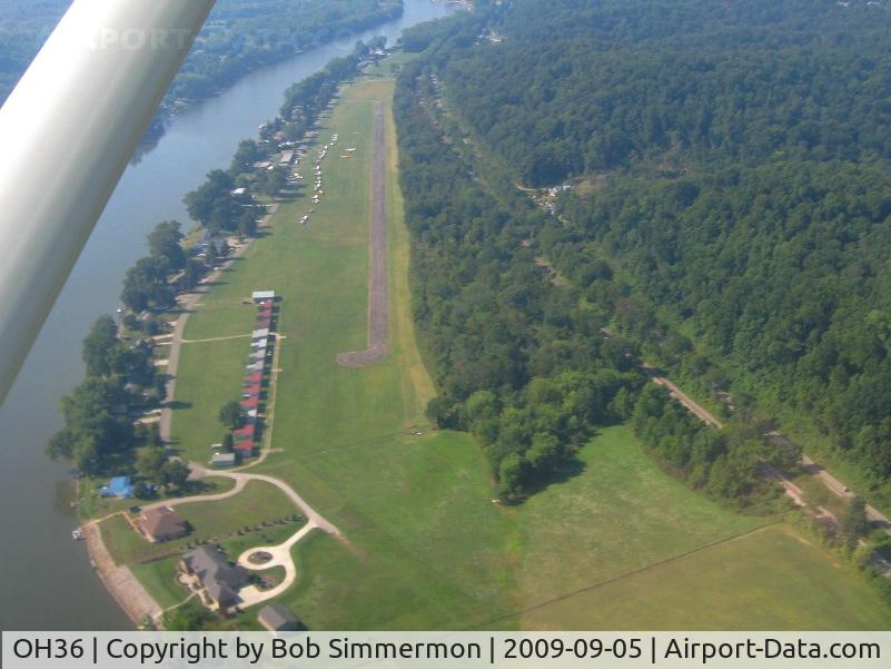 Riverside Airport (OH36) - Looking down RWY 21 during the EAA fly-in breakfast and Young Eagles event.