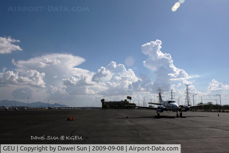 Glendale Municipal Airport (GEU) - CB south