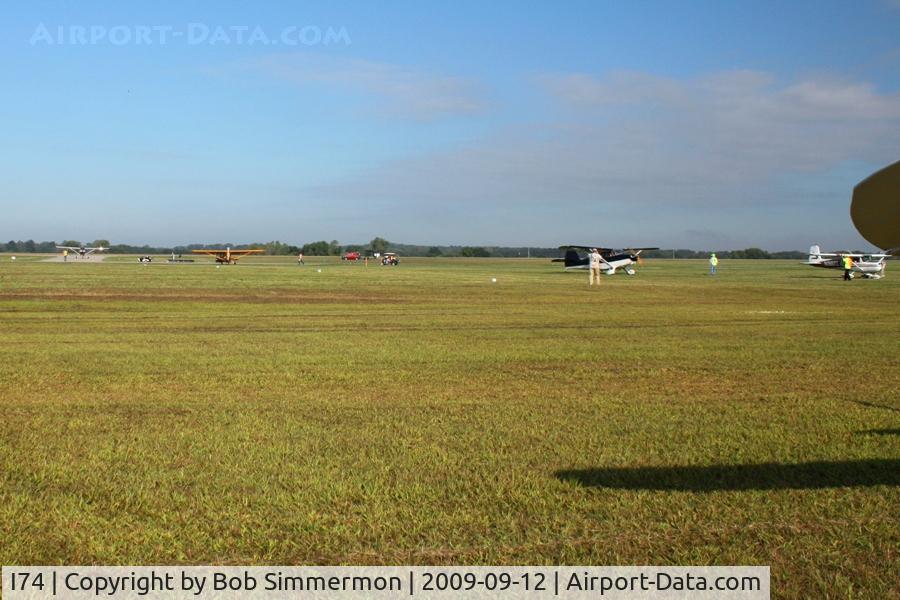 Grimes Field Airport (I74) - Arrivals at MERFI 2009.