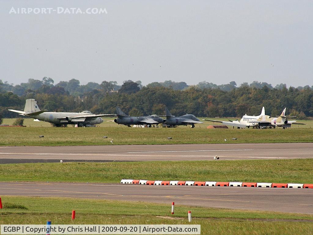 Kemble Airport, Kemble, England United Kingdom (EGBP) - from L to R, Canberra PR9 XH131. Hunter GA11 XE689. Hunter T7 XL586. DH-104 Sea Devon XK895 and Hunter T7 XL578