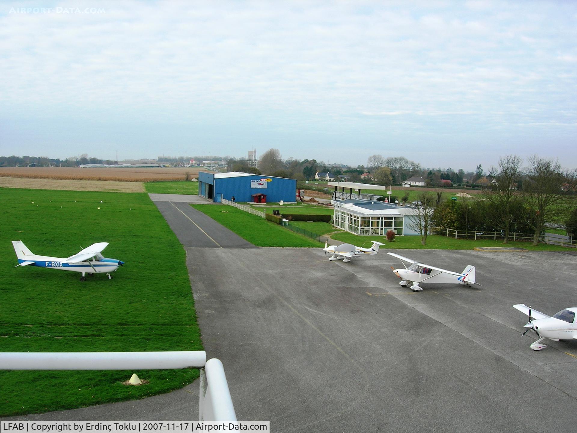 Dieppe Airport, Saint-Aubin Airport France (LFAB) - Aérodrome de Dieppe-St-Aubin seen from the tower.