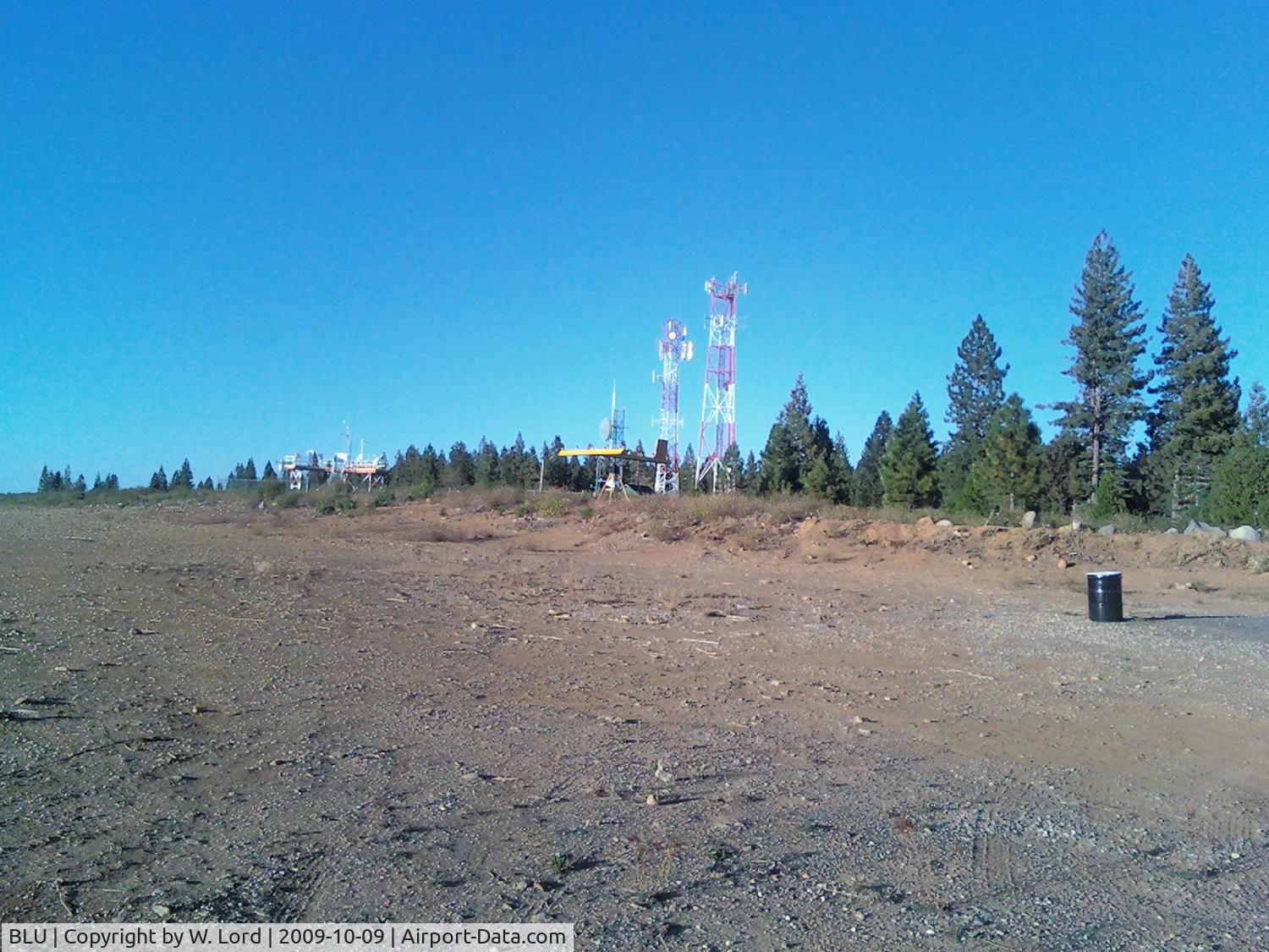 Blue Canyon - Nyack Airport (BLU) - Towers and Wind Vane, north side of runway looking N