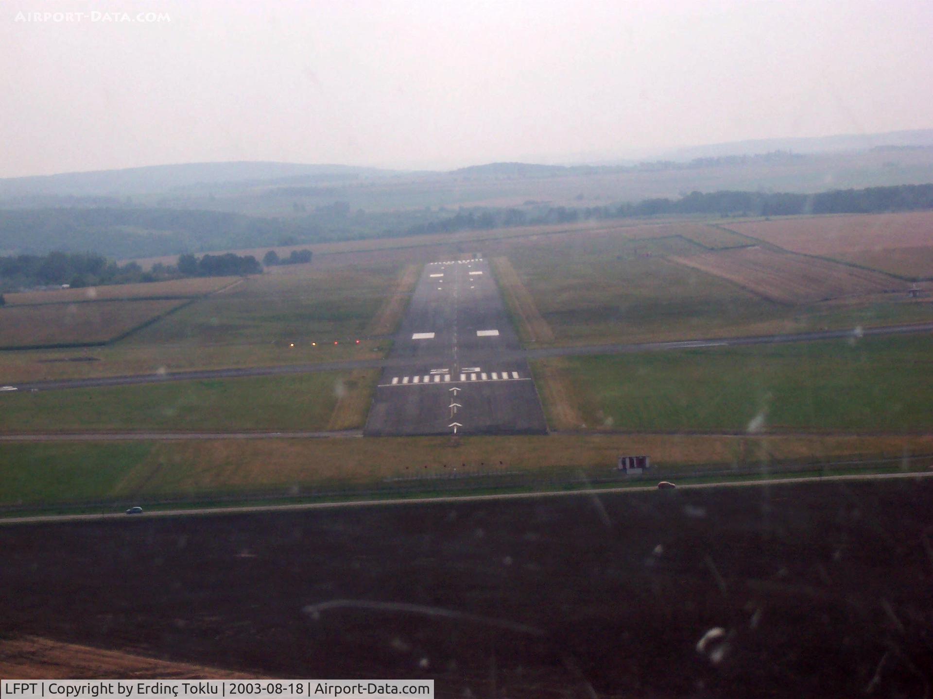 Pontoise Cormeilles-en-Vexin Airport, Pontoise France (LFPT) - Short final on Rwy 23 with 2 whites and 2 reds