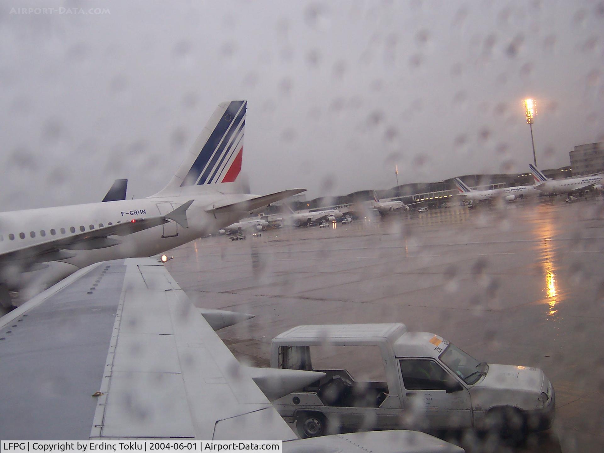 Paris Charles de Gaulle Airport (Roissy Airport), Paris France (LFPG) - Also raining at Roissy CDG