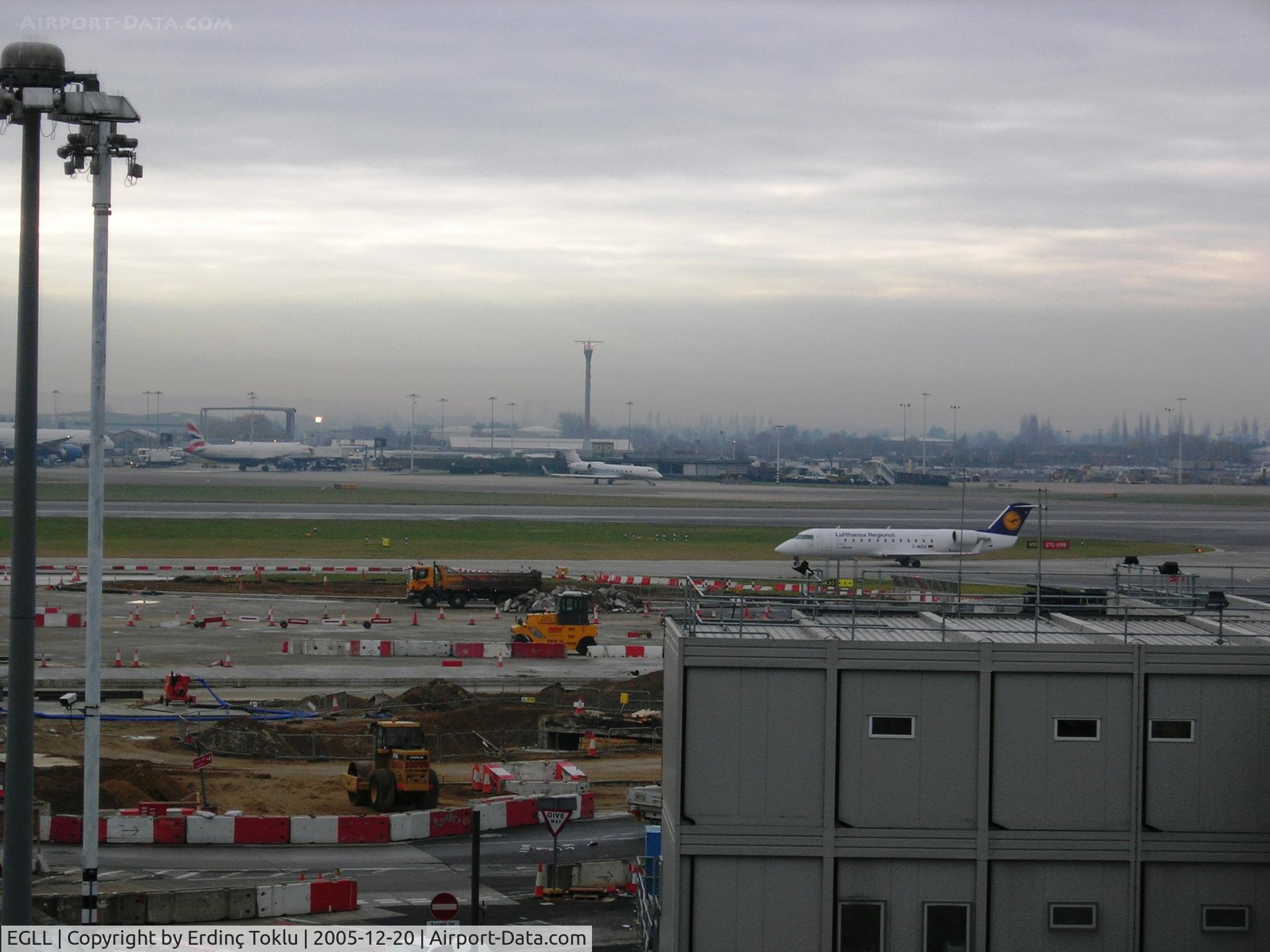 London Heathrow Airport, London, England United Kingdom (EGLL) - Heathrow early in the morning.I was waiting for a colleague from Frankfurt.