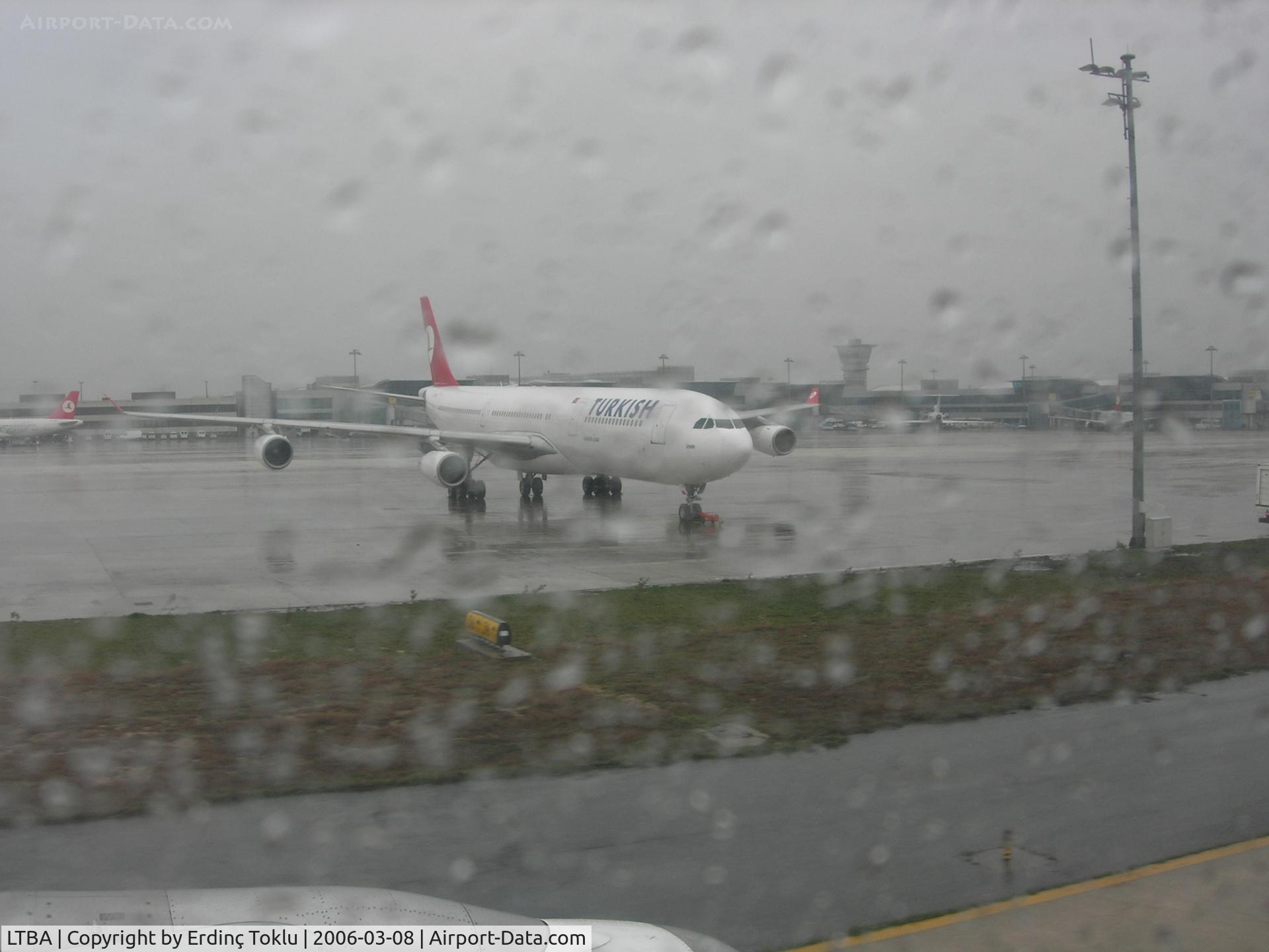 Istanbul Atatürk International Airport, Istanbul Turkey (LTBA) - A rainy day at Istanbul