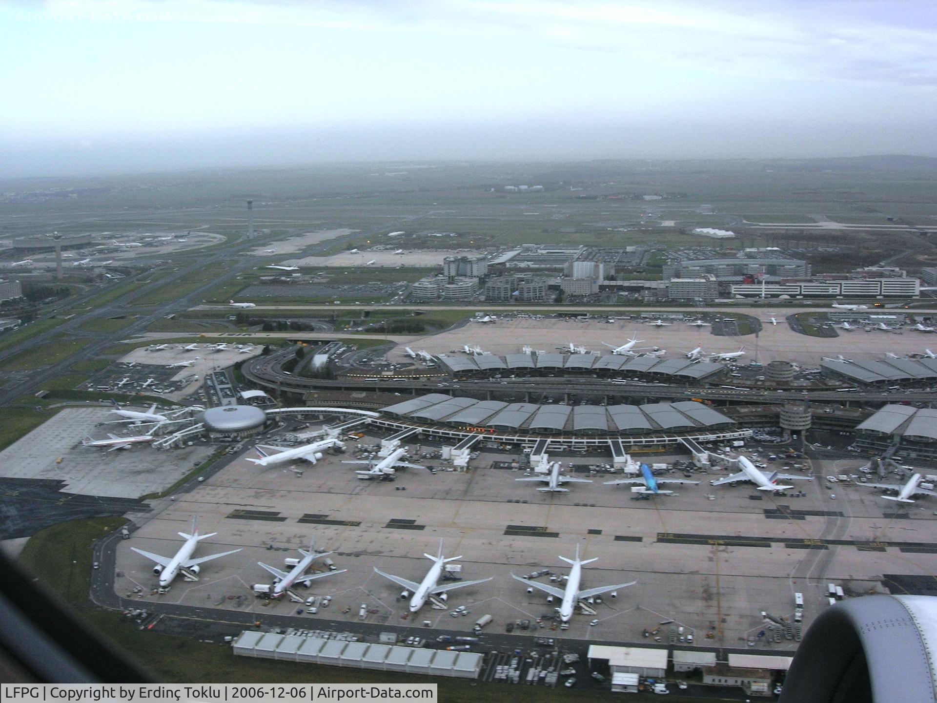 Paris Charles de Gaulle Airport (Roissy Airport), Paris France (LFPG) - Roissy CDG Terminal 2A,B. Climbing from 26L.