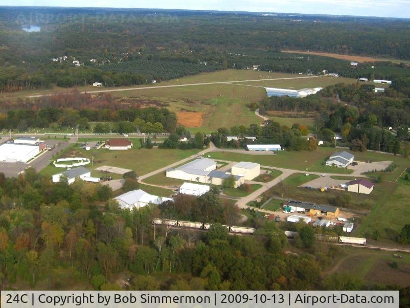 Lowell City Airport (24C) - Lined up for the grass RWY 6.