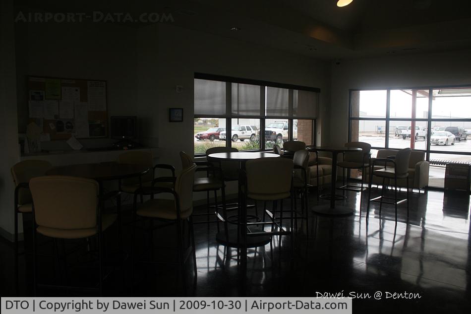 Denton Municipal Airport (DTO) - Denton