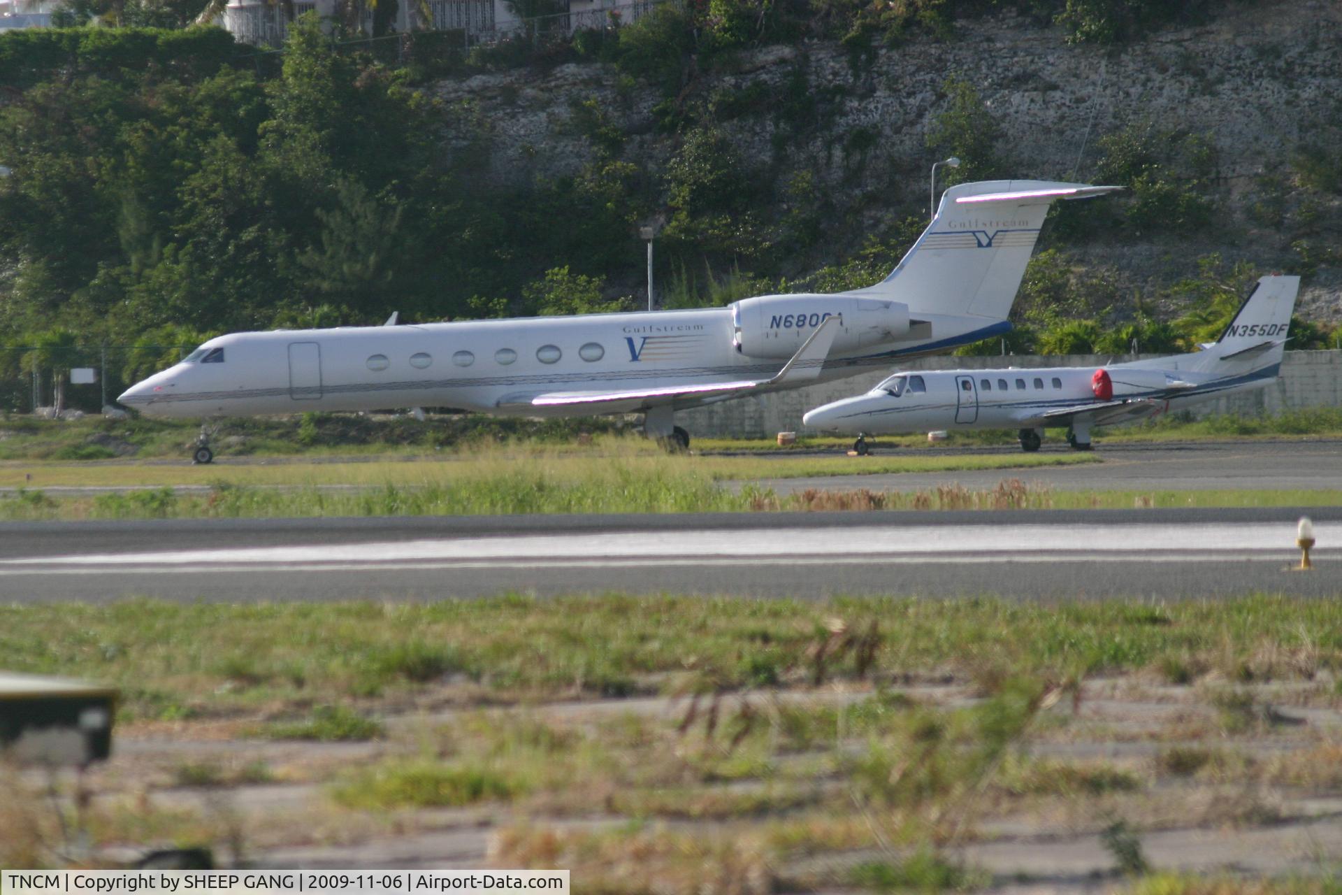 Princess Juliana International Airport, Philipsburg, Sint Maarten Netherlands Antilles (TNCM) - its becoming buzy again.
