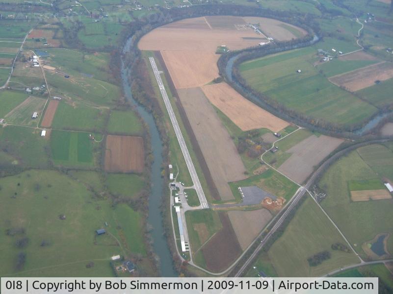 Cynthiana-harrison County Airport (0I8) - Looking SE