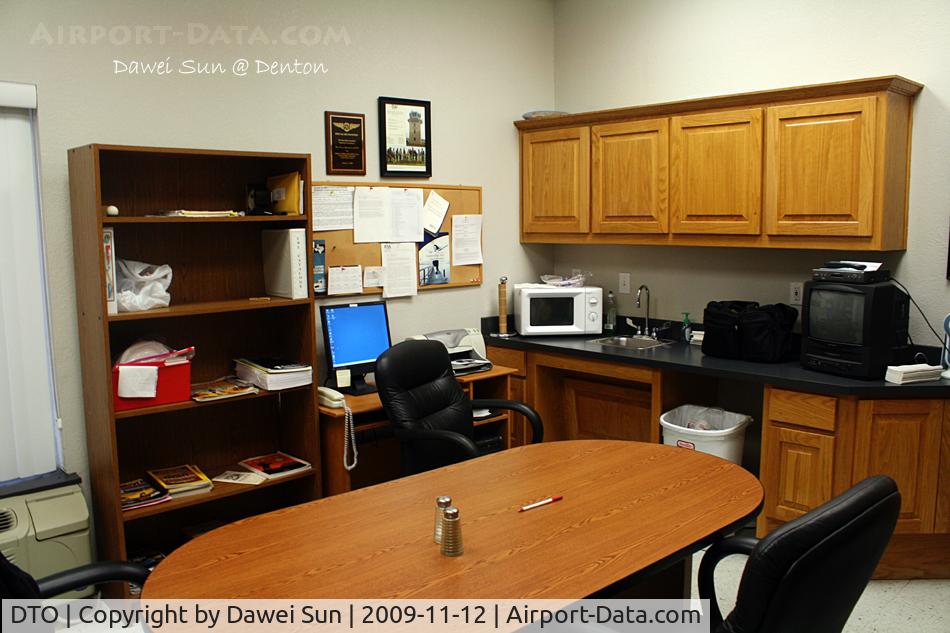 Denton Municipal Airport (DTO) - inside denton tower