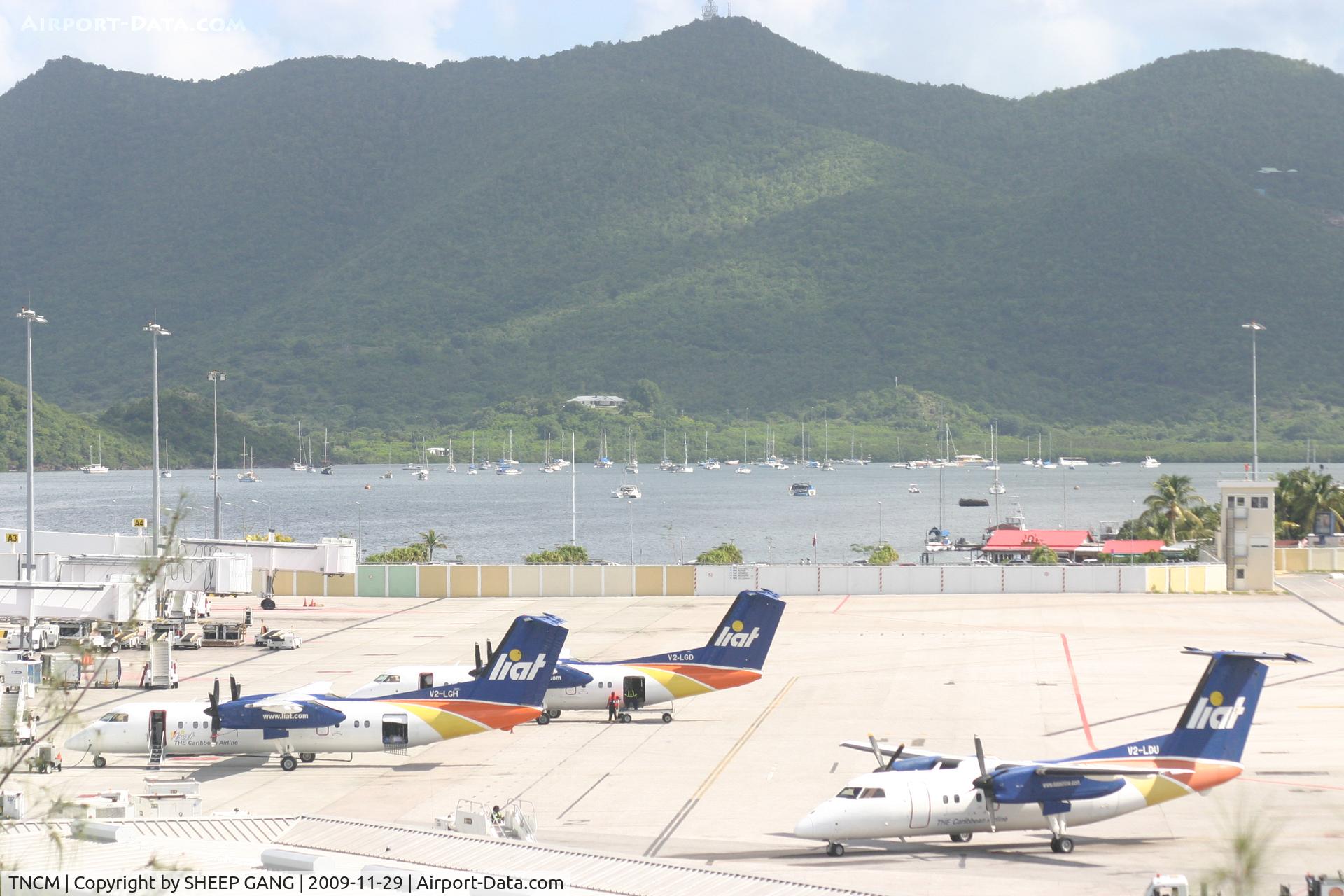 Princess Juliana International Airport, Philipsburg, Sint Maarten Netherlands Antilles (TNCM) -   