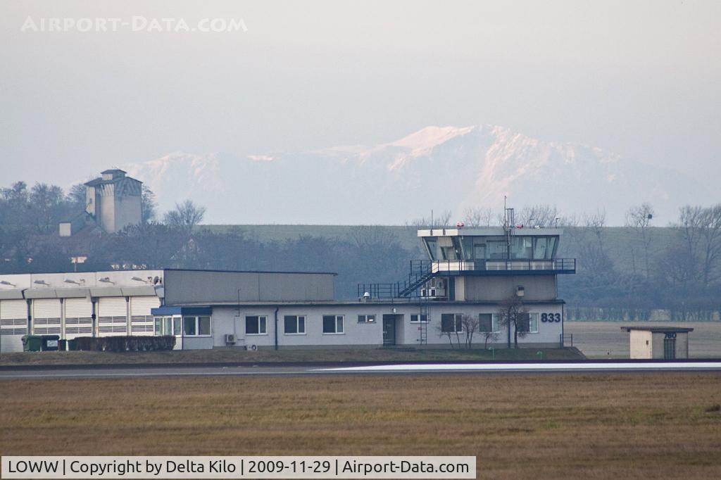 Vienna International Airport, Vienna Austria (LOWW) - FIRE FIGHTER Zentrale