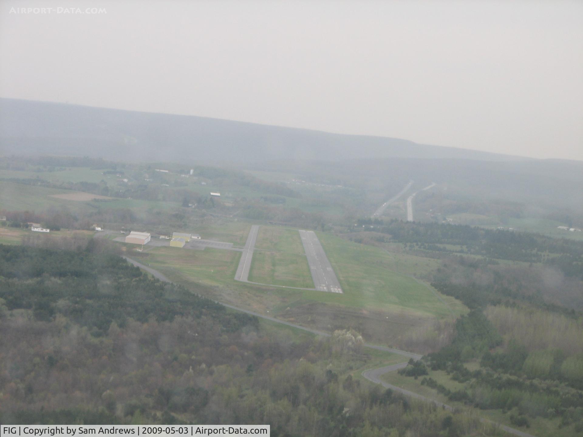 Clearfield-lawrence Airport (FIG) - Landing RWY 30 on a rainy Marginal VFR day last spring.